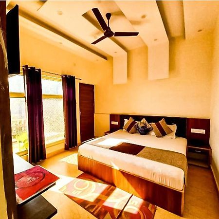 Sunny Pines Resort ランズドーン エクステリア 写真