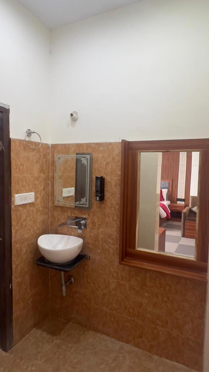 Sunny Pines Resort ランズドーン エクステリア 写真